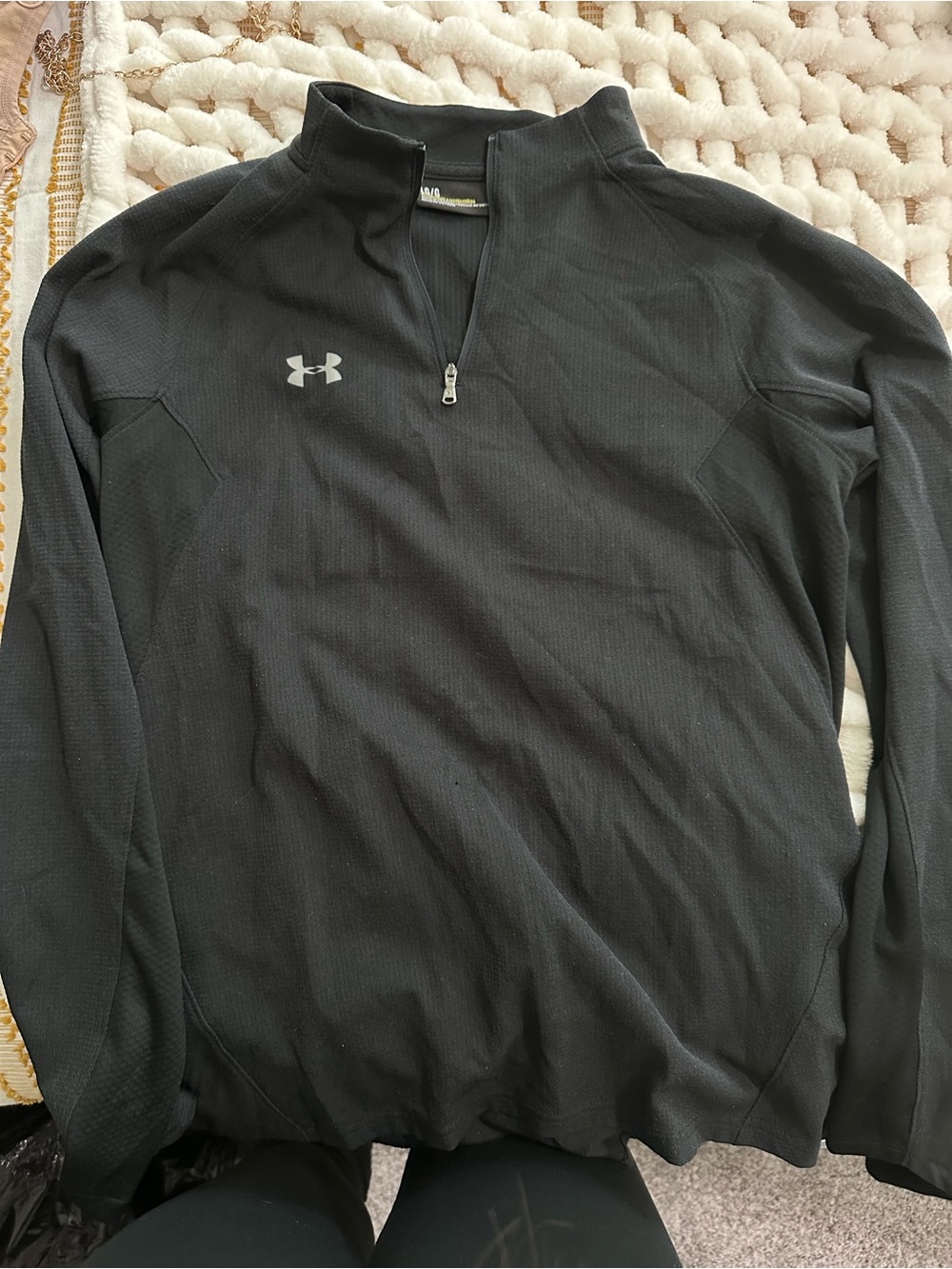 Under Armour Black Men’s Lightweight Quarter-Zip Performance Pullover